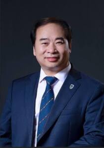 الدكتور وانغ دينغ هوا